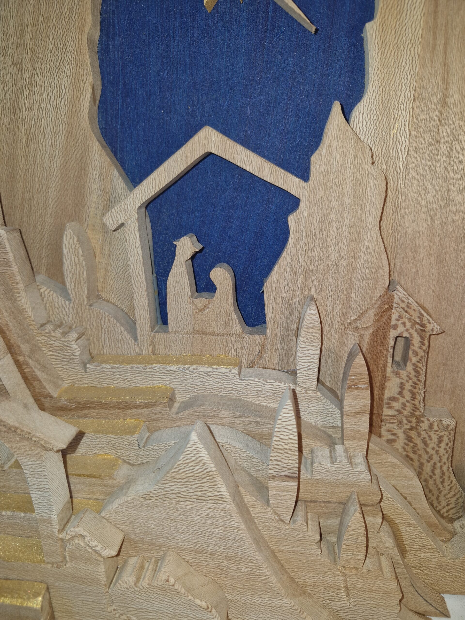 Crèche de Noël moderne multicouche 2D en chêne – Image 11