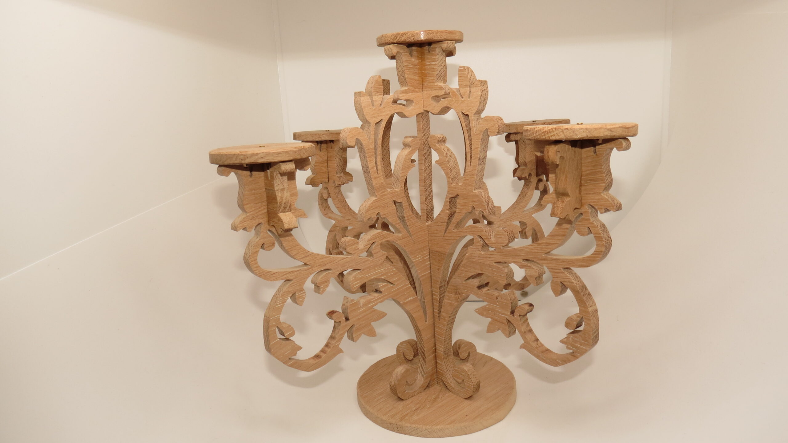Chandelier 5 branches en chêne recyclé – bougies LED incluses – Image 8