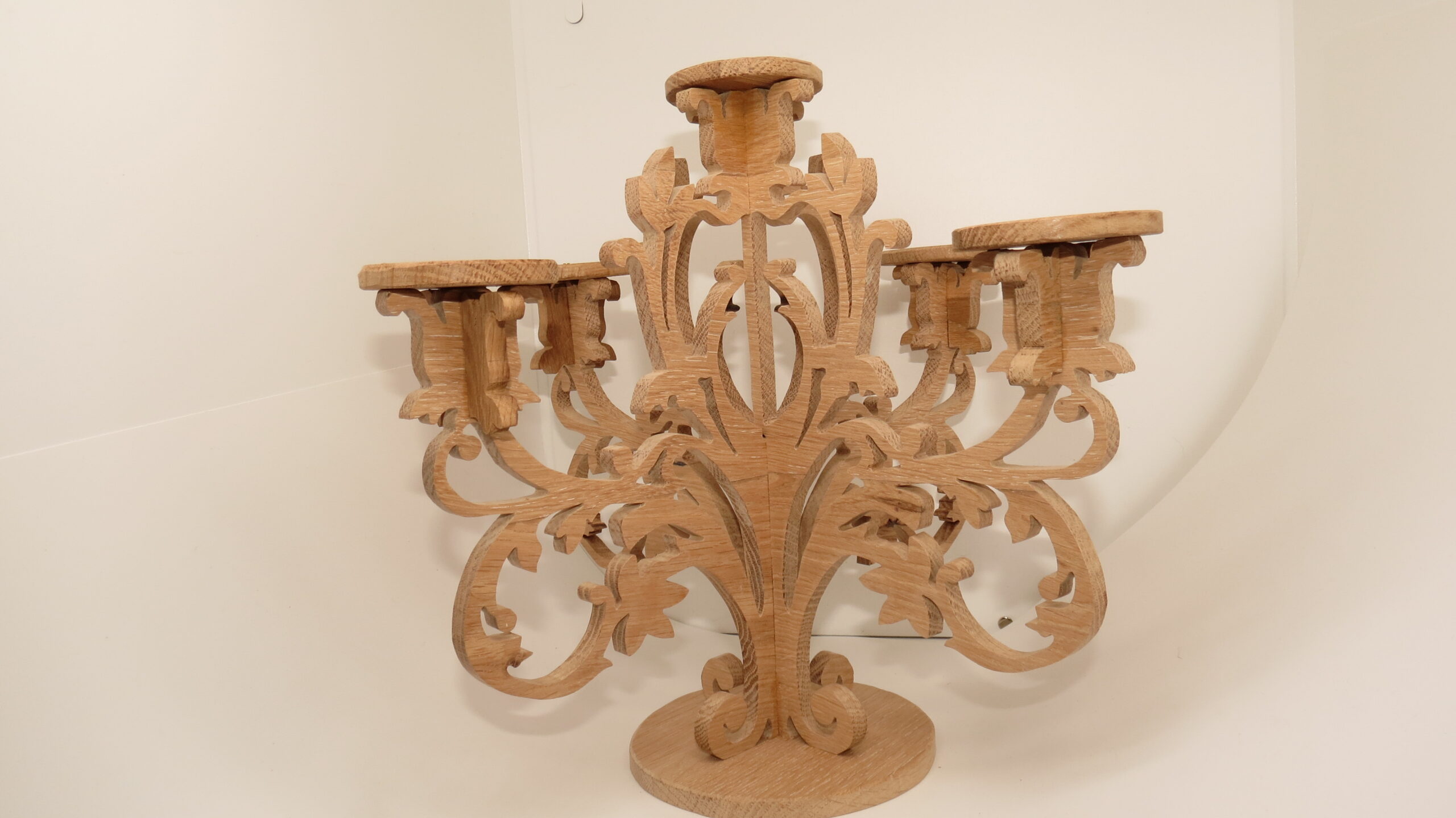 Chandelier 5 branches en chêne recyclé – bougies LED incluses – Image 12