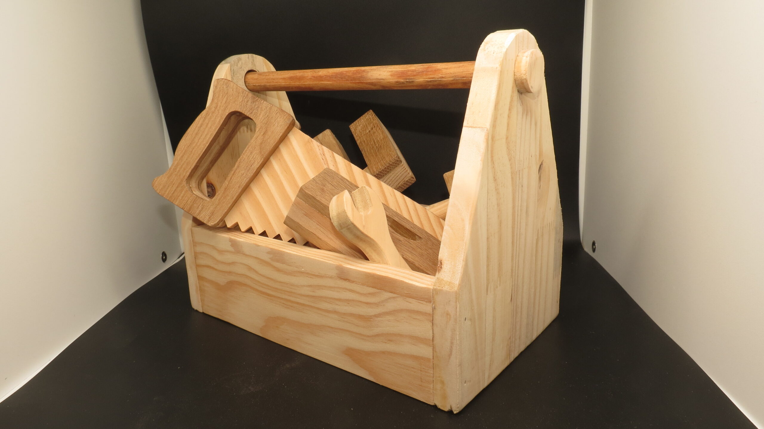 Boîte à outils en bois pour enfant – 7 outils + caisse de transport – Image 9