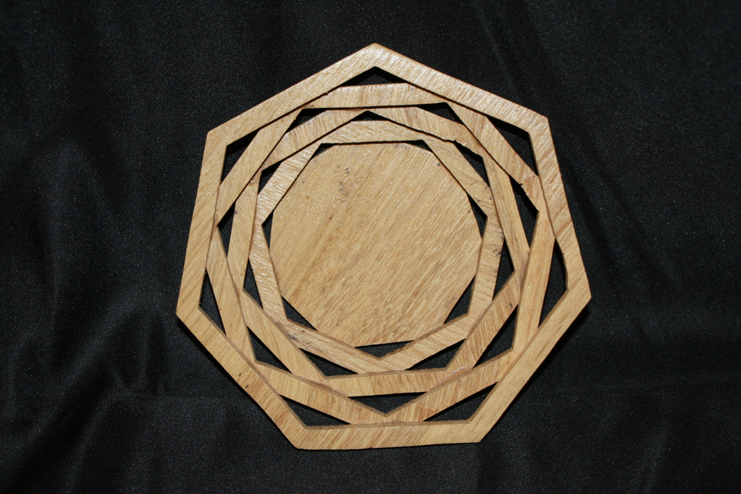 Mini-corbeille en chêne – 6 formes au choix – Image 2