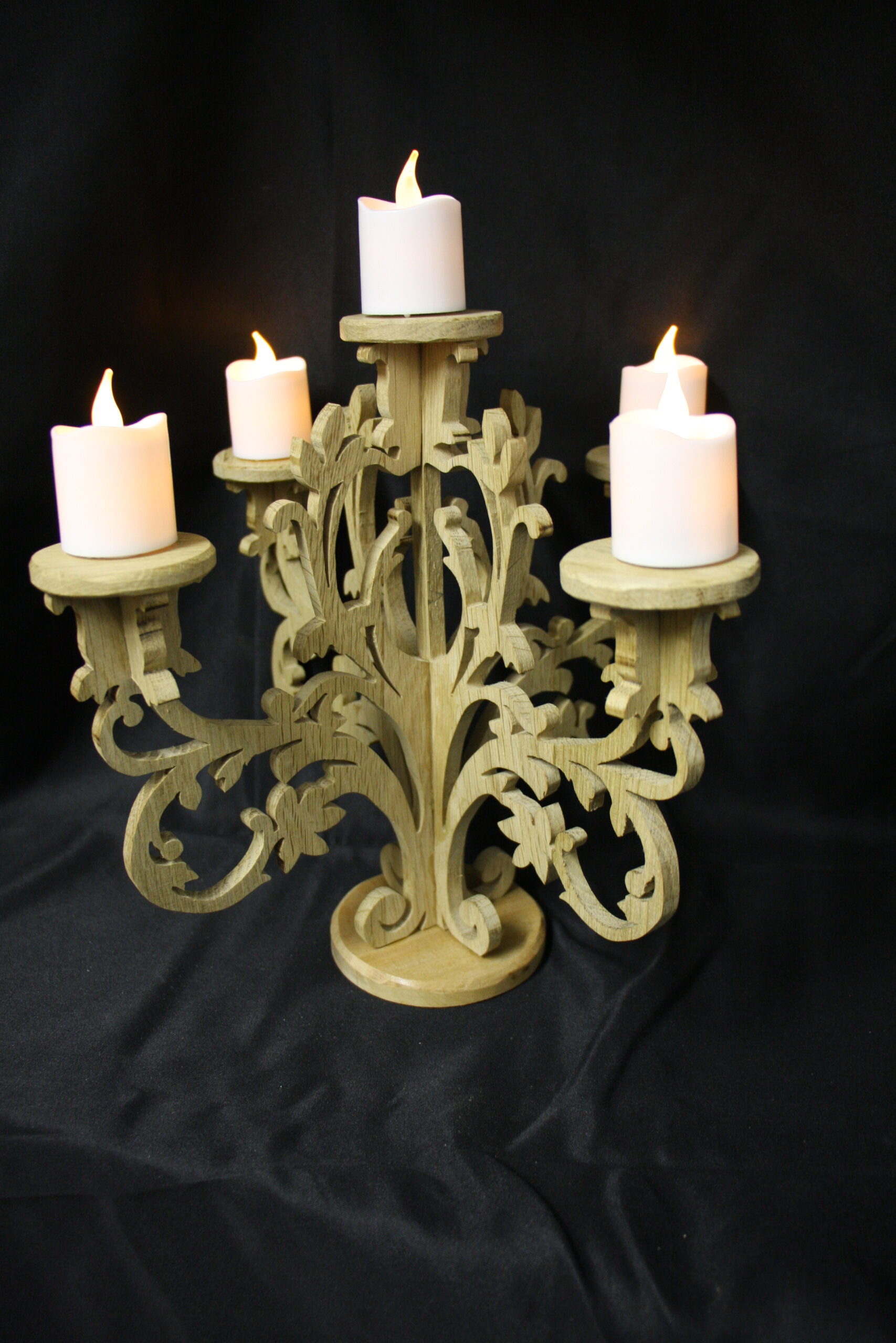 Chandelier 5 branches en chêne recyclé – bougies LED incluses – Image 5